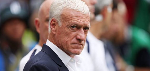 ديشامب يحسم موقفه من الاعتزال